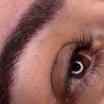 اکستنشن و لیفت مژه حرفه ای