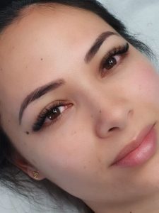 مدل مژه برای چشم های کوچیک در انواع اکستنشن مژه در بهترین سالن زیبایی قزوین