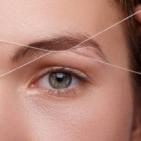 برداشتن ابرو با توجه به فرم صورت در ابروکار حرفه‌ای برای اصلاح ابرو در قزوین